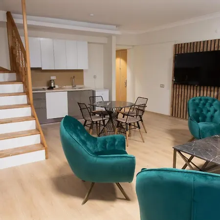House Loft Hotel