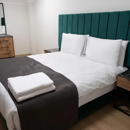 House Loft Spa فندق